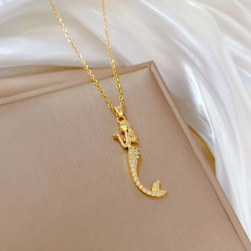 Colar Sereia Elegante e Atemporal