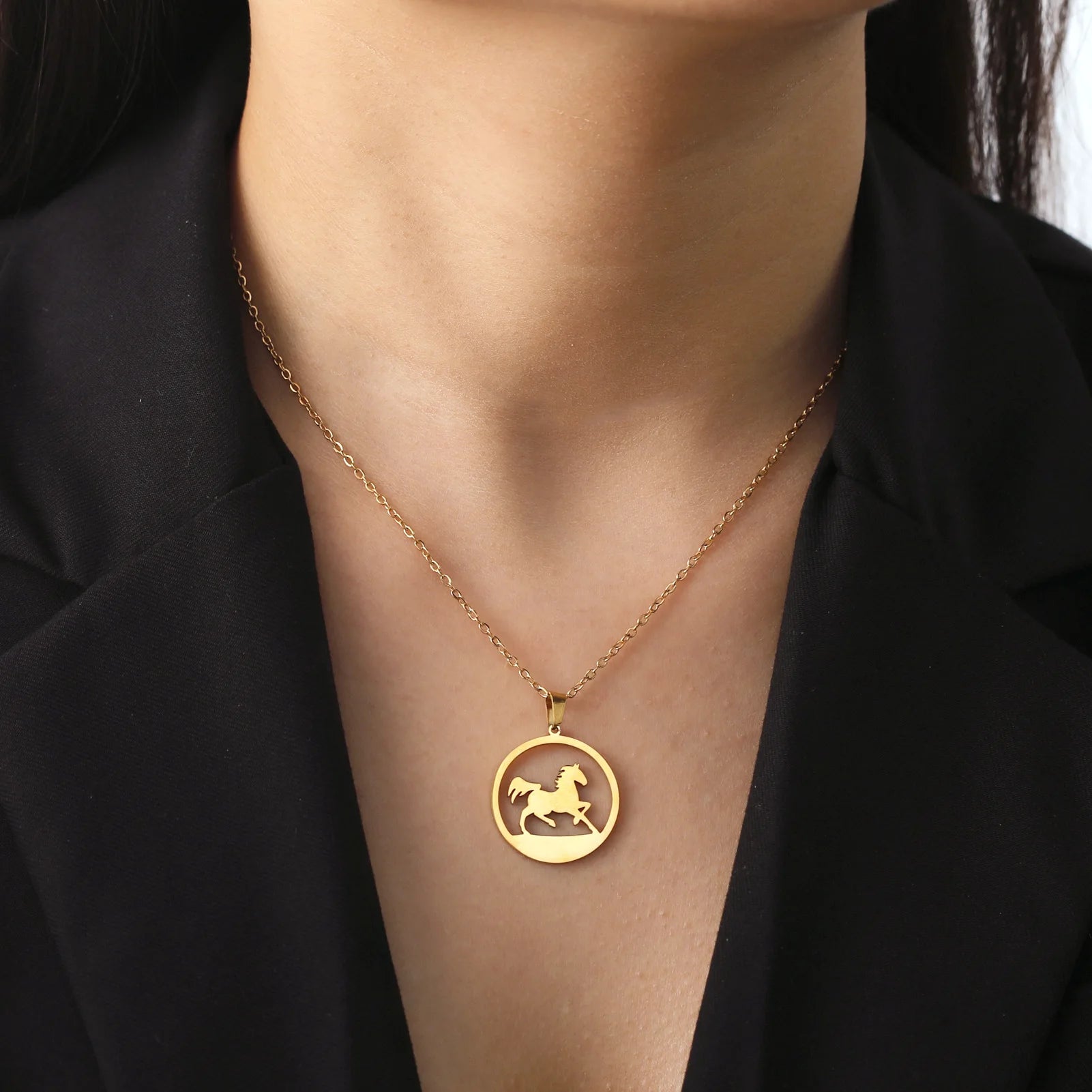 Colar Cavalo Elegante