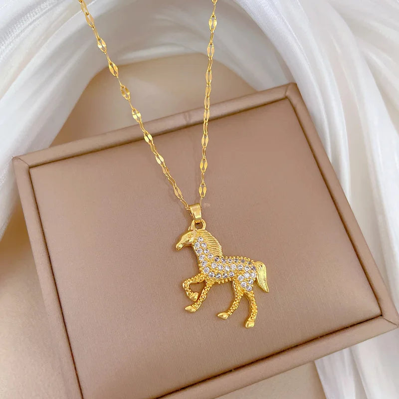 Colar Cavalo Dourado