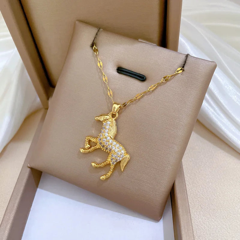 Colar Cavalo Dourado